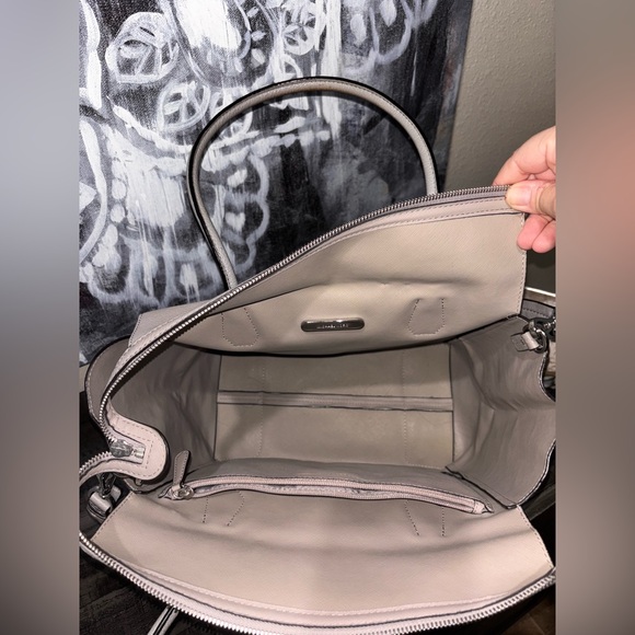 Michael Kors Mercer Satchel Tote Luggage Taupe Brown Large purse Bag Zipper - Picture 11 of 15